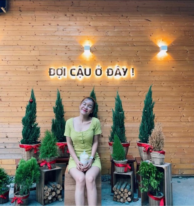 Bạn gái Đặng Văn Lâm gây sốt với thân hình bốc lửa - Ảnh 2. Bạn gái Đặng Văn Lâm gây sốt với thân hình bốc lửa - Ảnh 2.