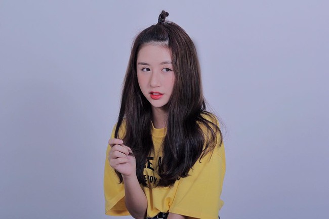 Mát trời, hot girl Việt đang để những kiểu tóc nào? - Ảnh 4. Mát trời, hot girl Việt đang để những kiểu tóc nào? - Ảnh 4.
