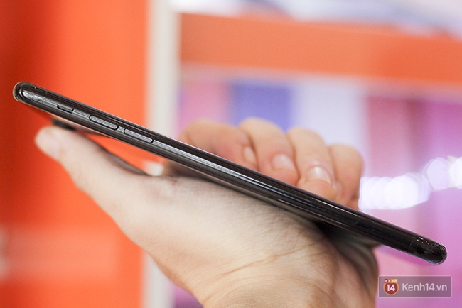 iPhone 7 Plus đen bóng vừa về Việt Nam đã được bán với giá 90 triệu đồng - Ảnh 6.