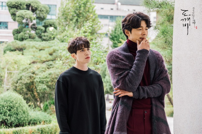 Cặp soái ca Gong Yoo - Lee Dong Wook của Goblin mặc đẹp như thế này hèn chi fan cứ dán mắt xem - Ảnh 3.