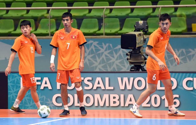 Tuyển futsal Việt Nam tự tin đánh bại đội bóng số 3 thế giới ở vòng 1/8 World Cup - Ảnh 6. Tuyển futsal Việt Nam tự tin đánh bại đội bóng số 3 thế giới ở vòng 1/8 World Cup - Ảnh 6.