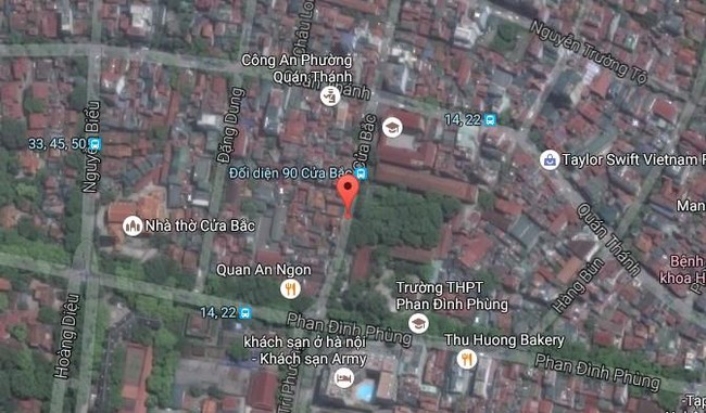 Hà Nội: Sập nhà 4 tầng giữa phố Cửa Bắc, đang giải cứu những người mắc kẹt - Ảnh 25. Hà Nội: Sập nhà 4 tầng giữa phố Cửa Bắc, đang giải cứu những người mắc kẹt - Ảnh 25.