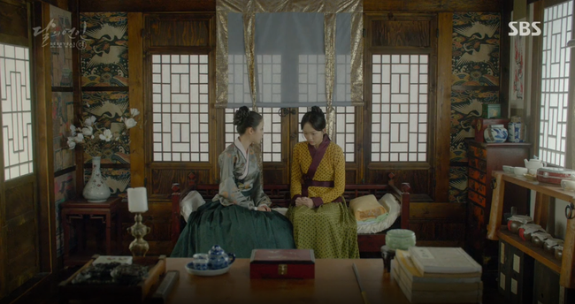 Moon Lovers: “Mười” Baekhyun chính thức có nụ hôn màn ảnh đầu tiên! - Ảnh 11. Moon Lovers: “Mười” Baekhyun chính thức có nụ hôn màn ảnh đầu tiên! - Ảnh 11.