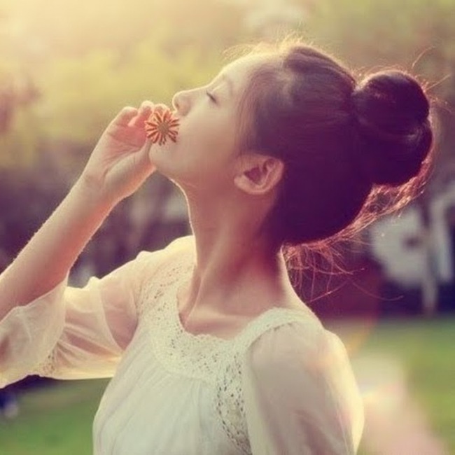 Không một cô gái nào muốn trở nên mạnh mẽ trong mắt người mà mình thương - Ảnh 2. Không một cô gái nào muốn trở nên mạnh mẽ trong mắt người mà mình thương - Ảnh 2.