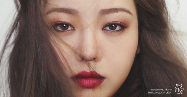 4 công thức makeup tăng nhan sắc vừa nhanh vừa dễ cho bạn thử mùa thu này - Ảnh 7. 4 công thức makeup tăng nhan sắc vừa nhanh vừa dễ cho bạn thử mùa thu này - Ảnh 7.