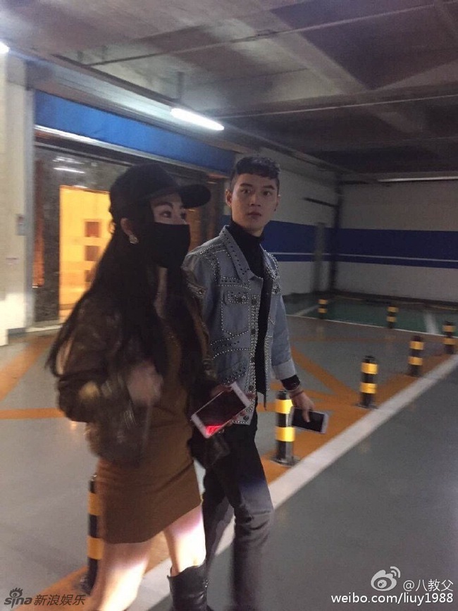 Trương Bá Chi xuất hiện cùng trai lạ đi xem phim của Tạ Đình Phong? - Ảnh 6.