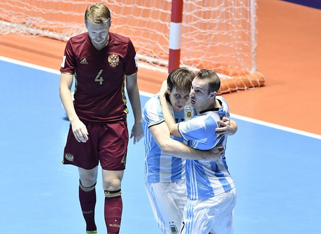 Thắng nghẹt thở Nga trong trận chung kết, Argentina vô địch FIFA Futsal World Cup 2016 - Ảnh 2.