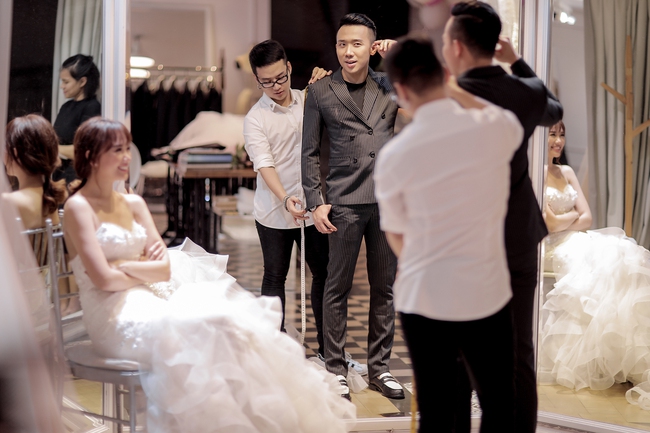 Trấn Thành đặt riêng hai mẫu váy cưới đặc biệt dành tặng Hari Won - Ảnh 6.
