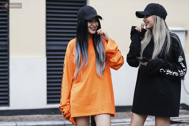 Street style chất chẳng kém thế giới của Hà Nội & Sài Gòn - Ảnh 2. Street style chất chẳng kém thế giới của Hà Nội & Sài Gòn - Ảnh 2.