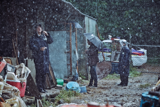 The Wailing - Tiếng Than Oán kinh dị không thể bỏ qua trong mùa Halloween - Ảnh 2.