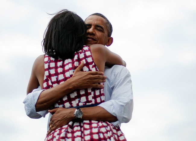 24 năm trôi qua, mối tình của vợ chồng ông Barack Obama vẫn ngọt ngào như ngày đầu - Ảnh 21.