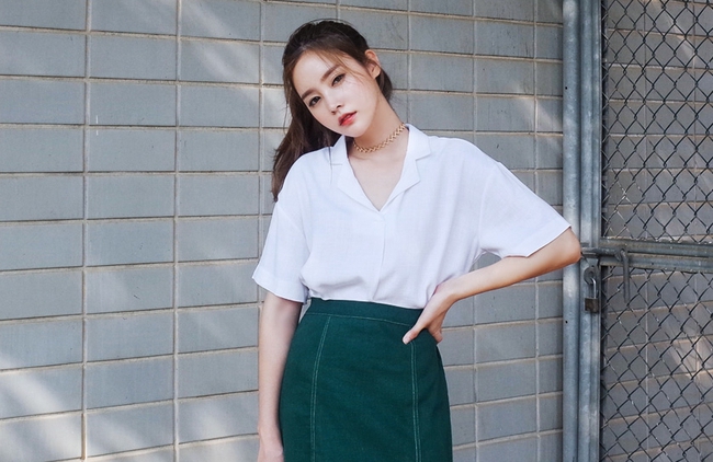 Diện đồng phục cả tuần chẳng còn nhàm chán nữa nhờ những item này - Ảnh 10. Diện đồng phục cả tuần chẳng còn nhàm chán nữa nhờ những item này - Ảnh 10.