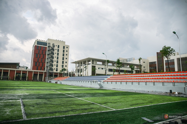 Cận cảnh ngôi trường chuyên 600 tỉ của Bắc Ninh: Đẹp, sang và Tây hết nấc! - Ảnh 12.