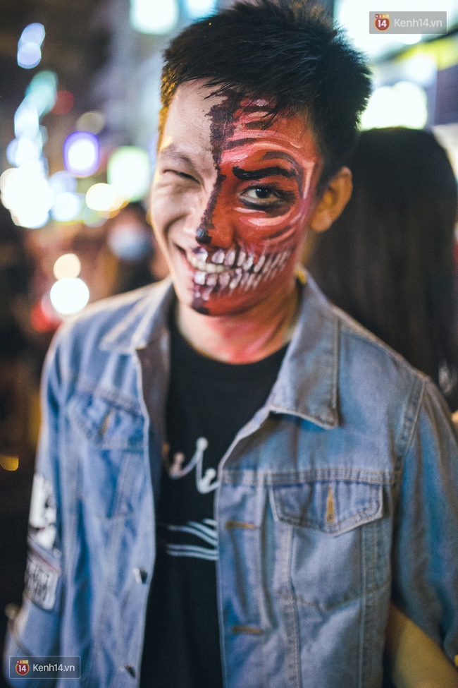 Hà Nội hay Sài Gòn cũng đều ngập tràn những bạn trẻ hóa trang độc đáo dịp Halloween - Ảnh 41.