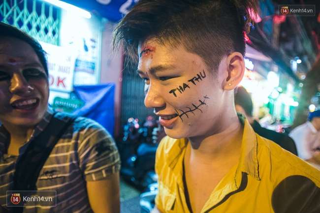 Hà Nội hay Sài Gòn cũng đều ngập tràn những bạn trẻ hóa trang độc đáo dịp Halloween - Ảnh 26.