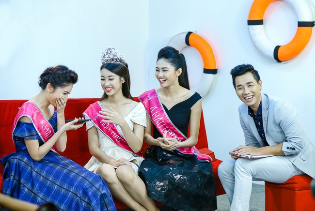 Tân Hoa hậu và 2 Á hậu tiết lộ mẫu bạn trai, phủ nhận tin đồn đại gia theo đuổi - Ảnh 3.