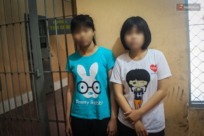 Cặp đồng tính nữ 16 tuổi bỏ học, chặn đường cướp của bà bầu ở Sài Gòn khai gì tại cơ quan điều tra? - Ảnh 2.