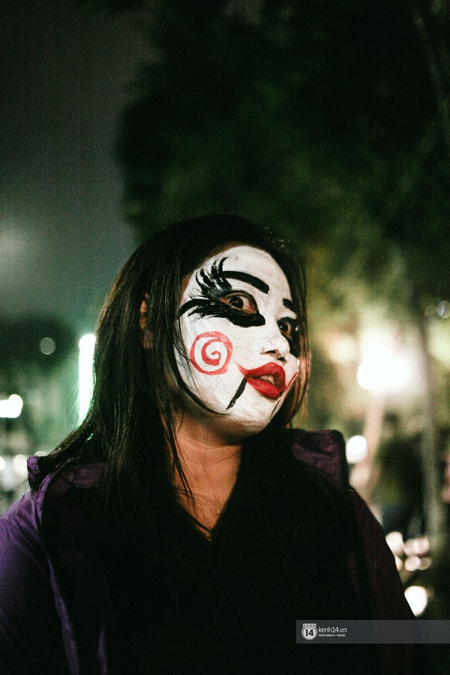 Hà Nội hay Sài Gòn cũng đều ngập tràn những bạn trẻ hóa trang độc đáo dịp Halloween - Ảnh 12.