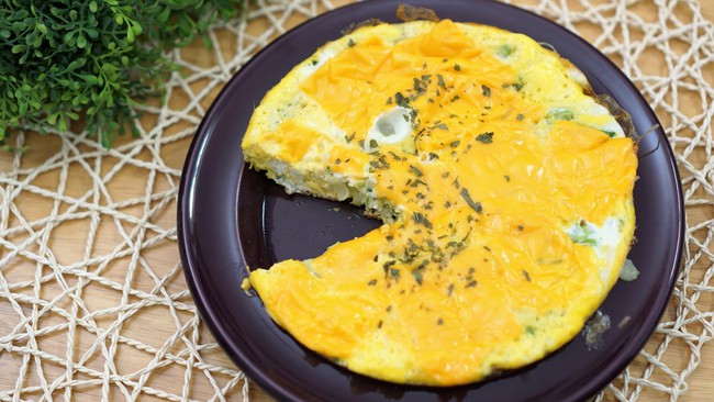Công thức trứng chiên béo ngậy làm cực dễ, ăn quá ngon - Ảnh 7.