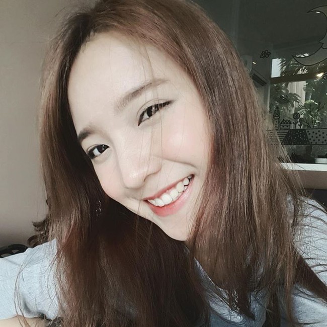 4 công thức làm đẹp bảo bối tạo nên vẻ xinh đẹp rạng ngời của hot girl Thái - Ảnh 5. 4 công thức làm đẹp bảo bối tạo nên vẻ xinh đẹp rạng ngời của hot girl Thái - Ảnh 5.