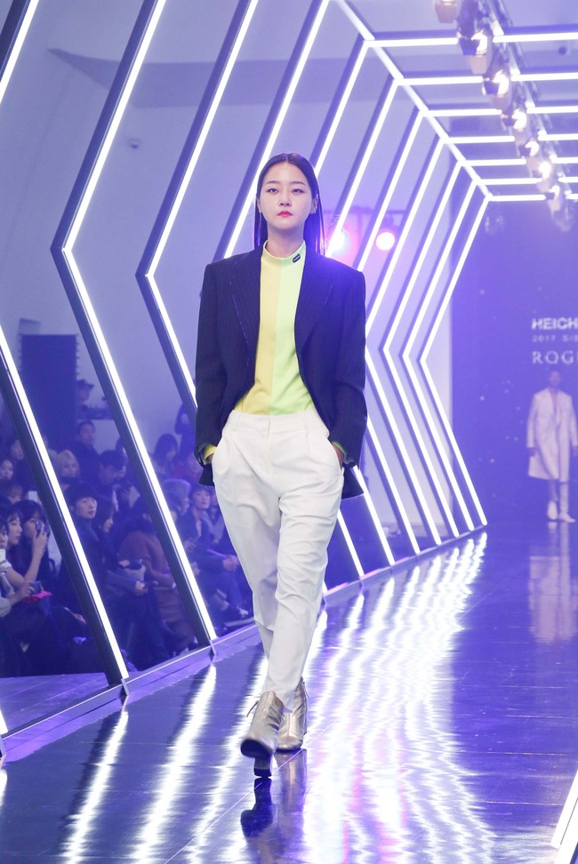 Kelbin Lei lại im ỉm qua Seoul dự show thời trang, sánh vai bên Luna (f(x)) - Ảnh 16.