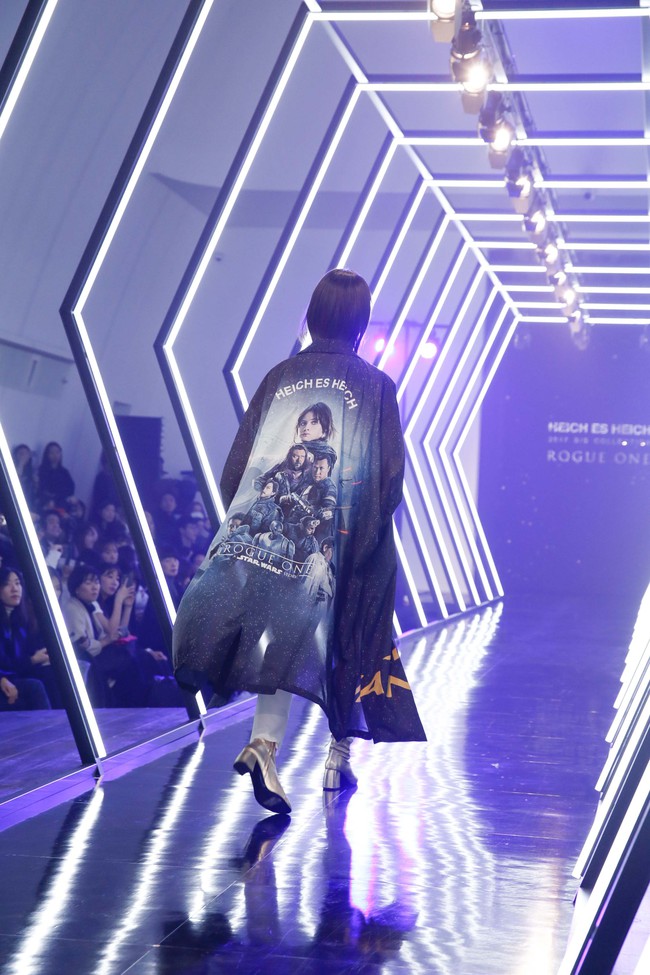 Kelbin Lei lại im ỉm qua Seoul dự show thời trang, sánh vai bên Luna (f(x)) - Ảnh 20.
