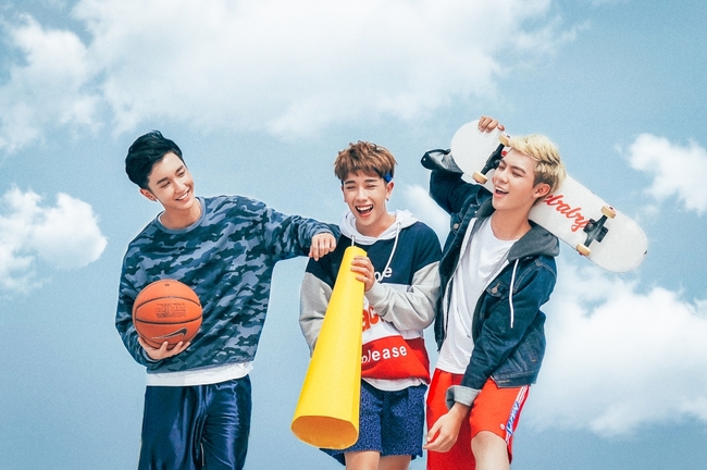 Nhóm nhạc nam mới của St.319 quá đáng yêu trong MV thực hiện bởi ê-kíp Hàn Quốc - Ảnh 3.