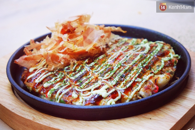 Học ngay cách làm bánh xèo Nhật okonomiyaki ngon không thể chối từ - Ảnh 1.