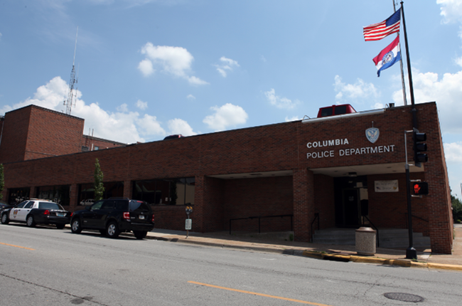 3 sợi lông tay vạch mặt cảnh sát đồng tính giết người - Ảnh 10.