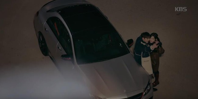 Uncontrollably Fond: Kim Woo Bin khoe múi, Suzy tự sát bất thành - Ảnh 8.