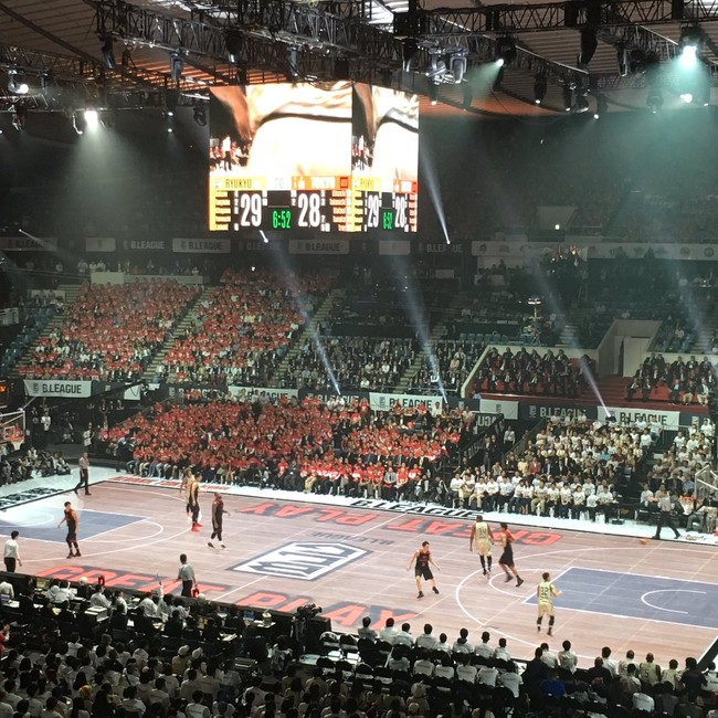 Chán sân truyền thống, người Nhật đã tạo ra sân bóng rổ điện tử đầu tiên trên thế giới - Ảnh 6.