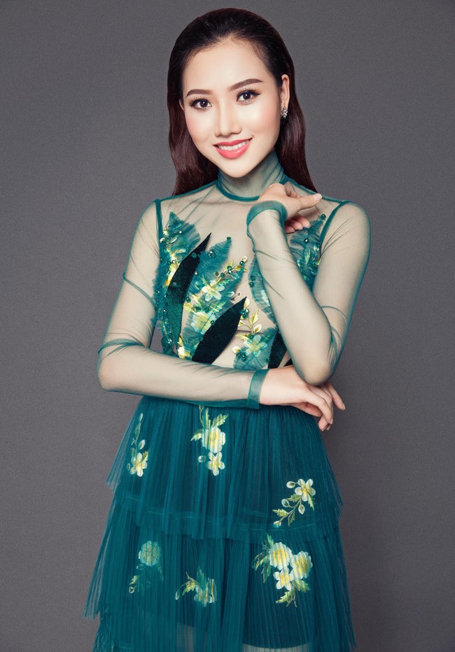 Hé lộ nhan sắc đại diện Việt Nam tham dự Hoa hậu Châu Á Thái Bình Dương 2016 - Ảnh 2.