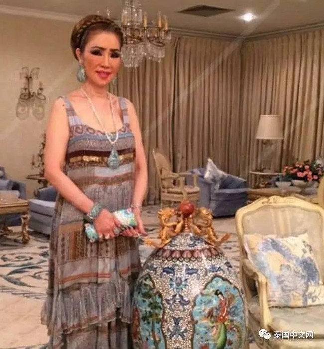Cô bé Lọ Lem phiên bản già: 60 tuổi vẫn kiếm được chồng đại gia Dubai giàu nứt đố đổ vách - Ảnh 6.