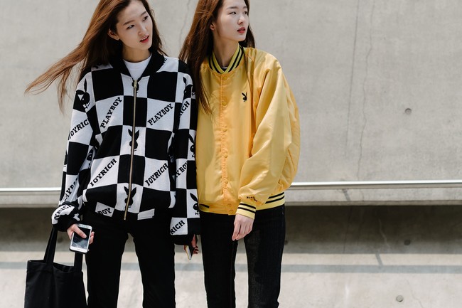 Mới ngày đầu dự Seoul Fashion Week, Tóc Tiên và Min đã lọt Top street style của Vogue - Ảnh 20.