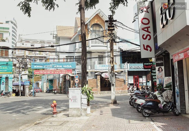 Đường phố rộng thênh thang cho người đi bộ ở Sài Gòn sau chiến dịch giành lại vỉa hè - Ảnh 15.