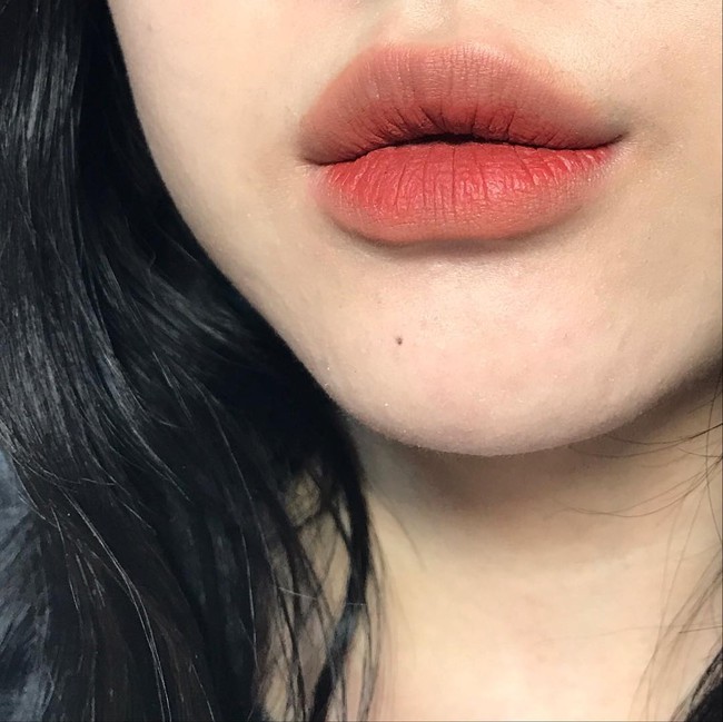 Dù vật đổi sao dời, con gái Việt vẫn mê đắm 6 màu son đình đám này của MAC - Ảnh 4. Dù vật đổi sao dời, con gái Việt vẫn mê đắm 6 màu son đình đám này của MAC - Ảnh 4.