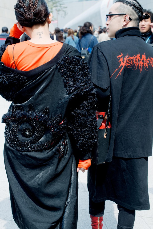 Tóc Tiên và Kelbin Lei phá đảo Seoul Fashion Week ngày 4 với style siêu ngầu - Ảnh 6.