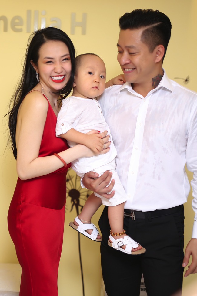 Tuấn Hưng và vợ đón chào thiên thần nhỏ thứ hai - Ảnh 2. Tuấn Hưng và vợ đón chào thiên thần nhỏ thứ hai - Ảnh 2.