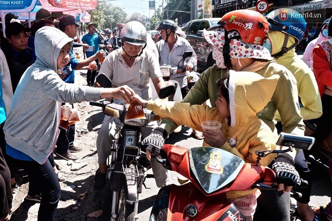 Bình Dương năm nào cũng có một lễ hội mà ở đó cái gì cũng miễn phí! - Ảnh 8.