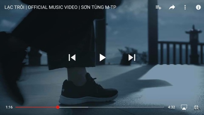 Sơn Tùng đi cả giày... Bitis lẫn Gucci trong MV mới đang gây xôn xao - Ảnh 3.