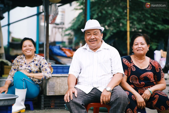 Chuyện ông Năm Hấp lấy đất nhà mình mở chợ cho người bán hàng rong ở Sài Gòn - Ảnh 2.