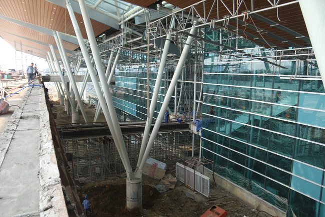Chùm ảnh: Cận cảnh nhà ga hành khách quốc tế hơn 3.500 tỷ đồng sắp hoàn thành ở Đà Nẵng - Ảnh 11.