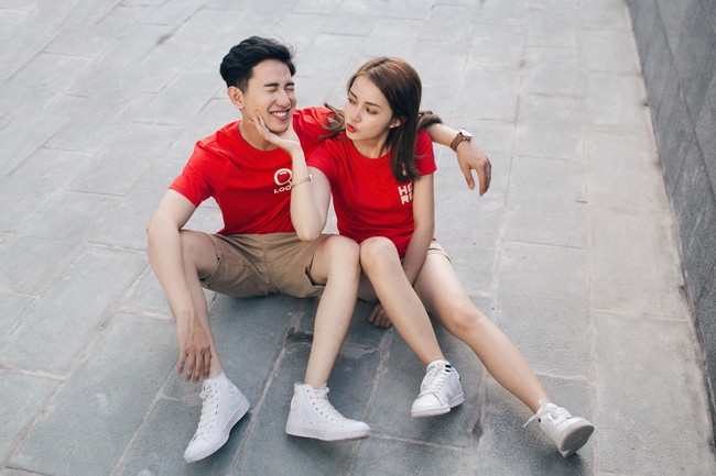 Nhãn thời trang Việt trong MV của Hari Won đang khiến giới trẻ phát sốt - Ảnh 14. Nhãn thời trang Việt trong MV của Hari Won đang khiến giới trẻ phát sốt - Ảnh 14.