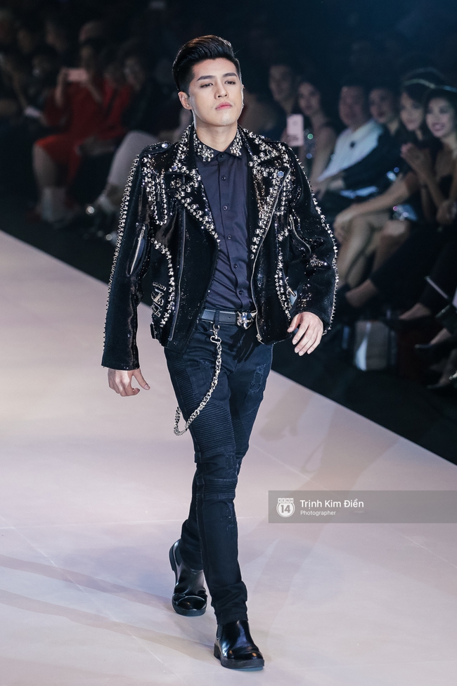 Noo Phước Thịnh catwalk - nhân tố bí ẩn của VIFW ngày 1 khiến cả khán phòng ố á - Ảnh 5. Noo Phước Thịnh catwalk - nhân tố bí ẩn của VIFW ngày 1 khiến cả khán phòng ố á - Ảnh 5.
