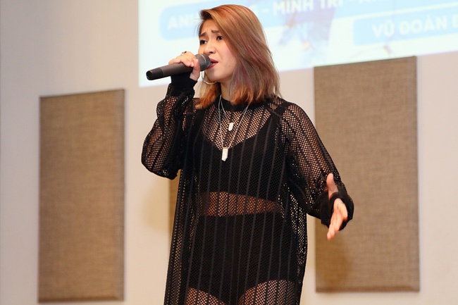 Clip: Fan Singapore cuồng nhiệt ủng hộ Noo Phước Thịnh không thua kém gì ở Việt Nam - Ảnh 18.