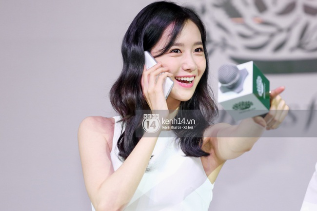 yoona1-1486734282089.jpg