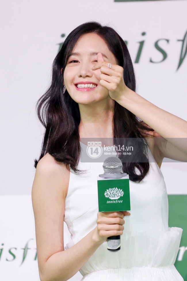 yoona8-1486734282100.jpg