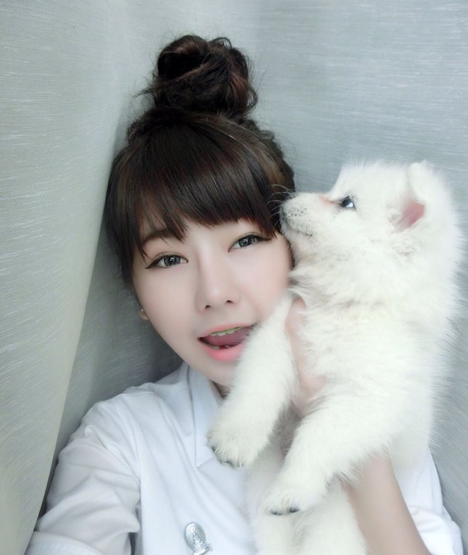 Lộ ảnh trong quá khứ, hot girl má phính nổi tiếng Thái Lan bị nghi đã PTTM - Ảnh 3. Lộ ảnh trong quá khứ, hot girl má phính nổi tiếng Thái Lan bị nghi đã PTTM - Ảnh 3.