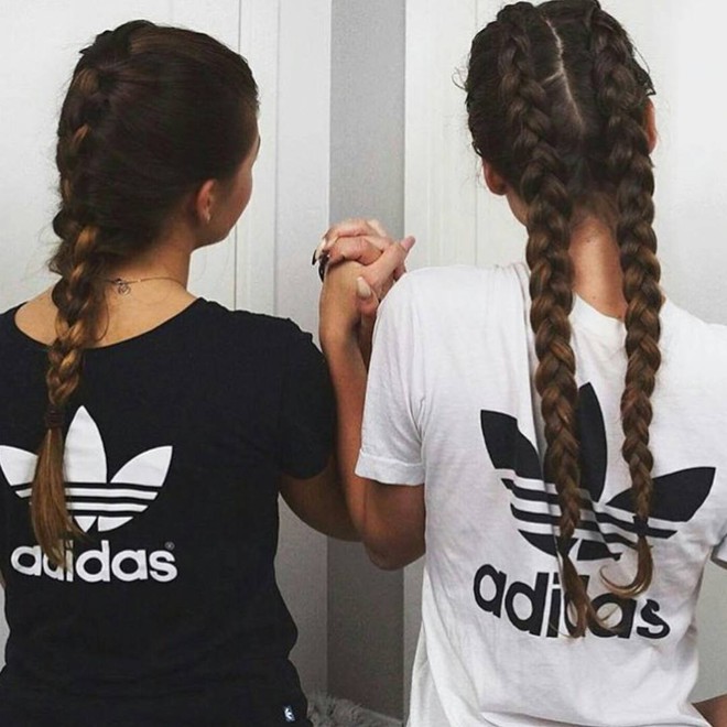 Bất ngờ chưa, chiếc áo logo adidas xưa như Trái Đất lại đang là hot trend của hè 2017 - Ảnh 4.