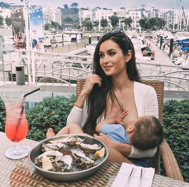 Bà mẹ bỉm sữa Singapore gây bão Facebook vì vẻ đẹp quá gợi cảm - Ảnh 1.